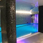 Dağ evi Les D'adelphine &