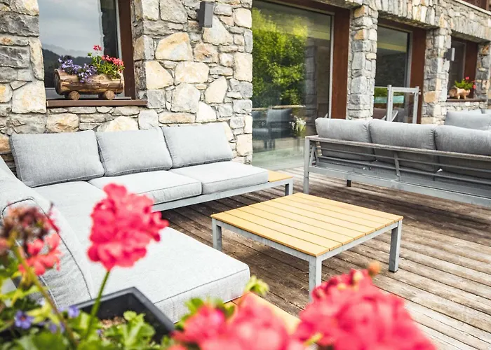 Chalet Les D'adelphine & *