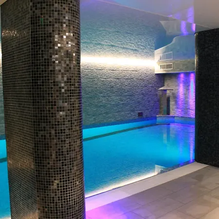 Chalet Les D'adelphine &
